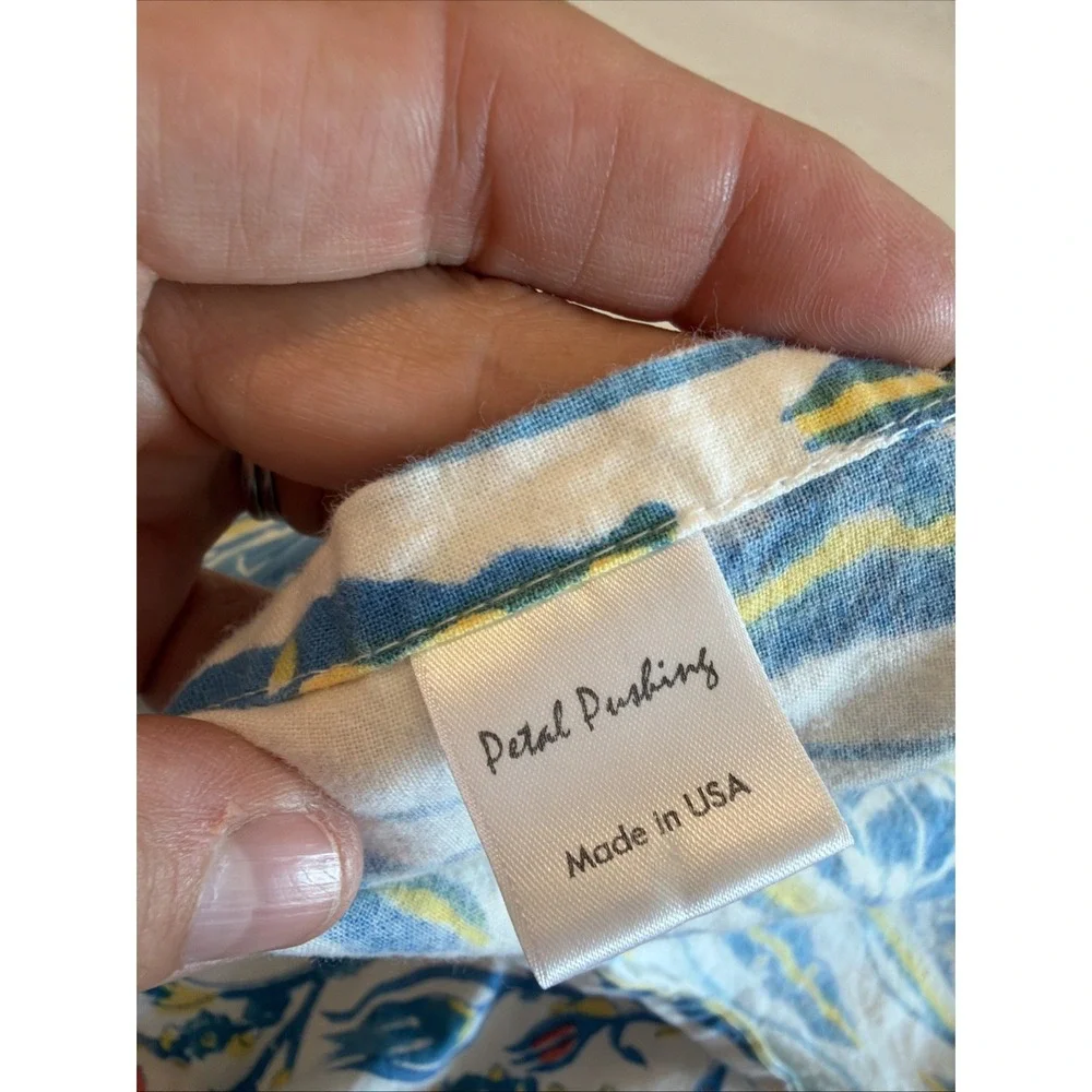 Petal Pushing Hand Printed Table Cloth Cotton 57